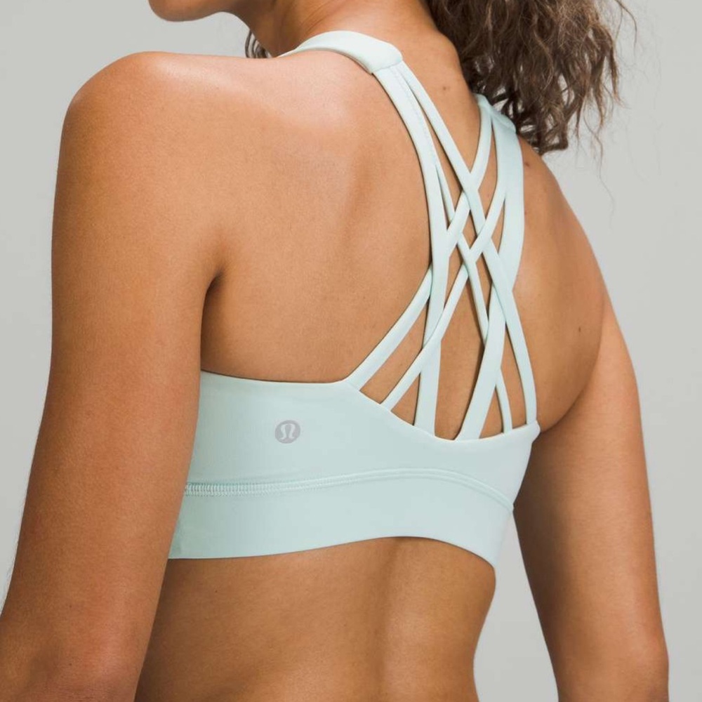 **SOLD** lululemon Free to Be Elevated sports bra.